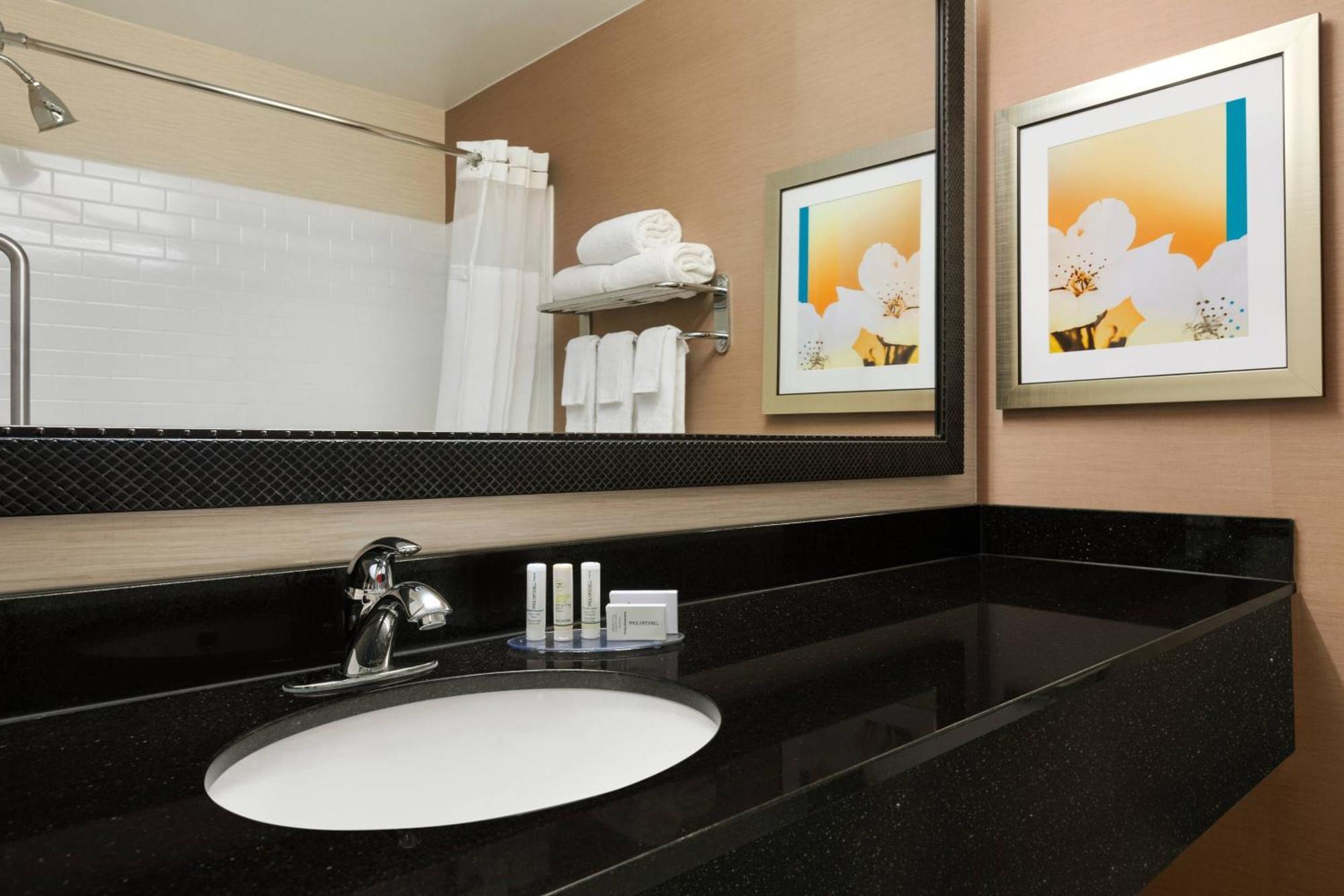 Fairfield Inn & Suites Omaha East/Council Bluffs, Ia Экстерьер фото